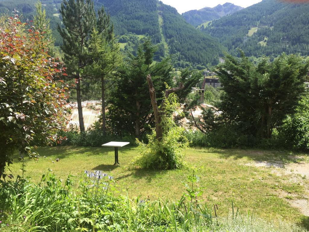 Chalets La Caillaude La Salle-les-Alpes Zimmer foto