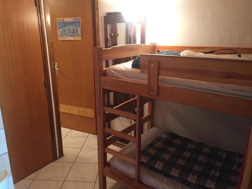 Chalets La Caillaude La Salle-les-Alpes Zimmer foto