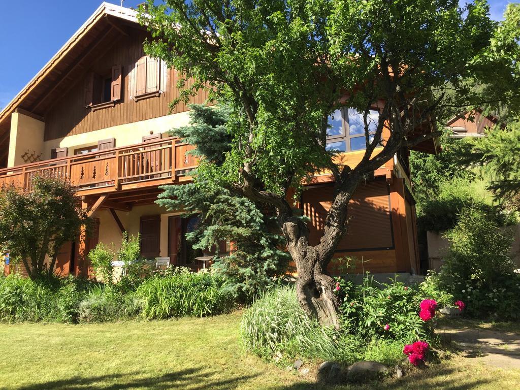 Chalets La Caillaude La Salle-les-Alpes Zimmer foto